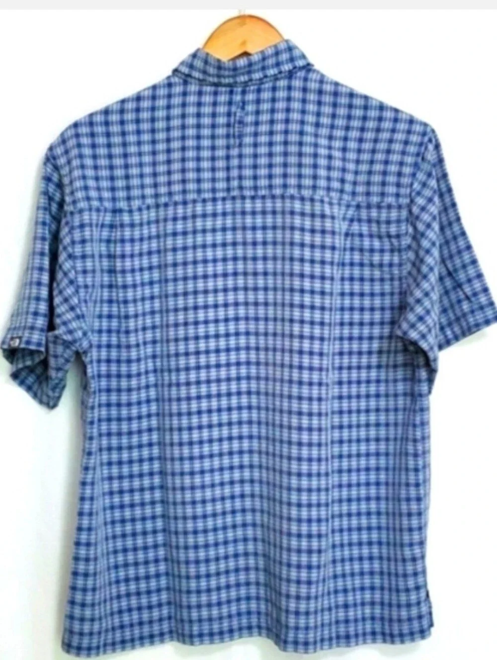 The North Face Blue Plaid Short Sleeve Button Down Shirt Mens Medium